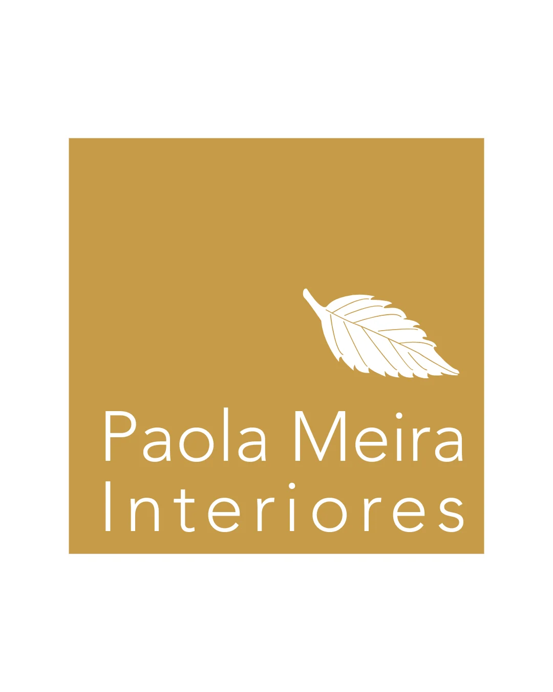 Paola Meira Interiores logo with gold background and white leaf design